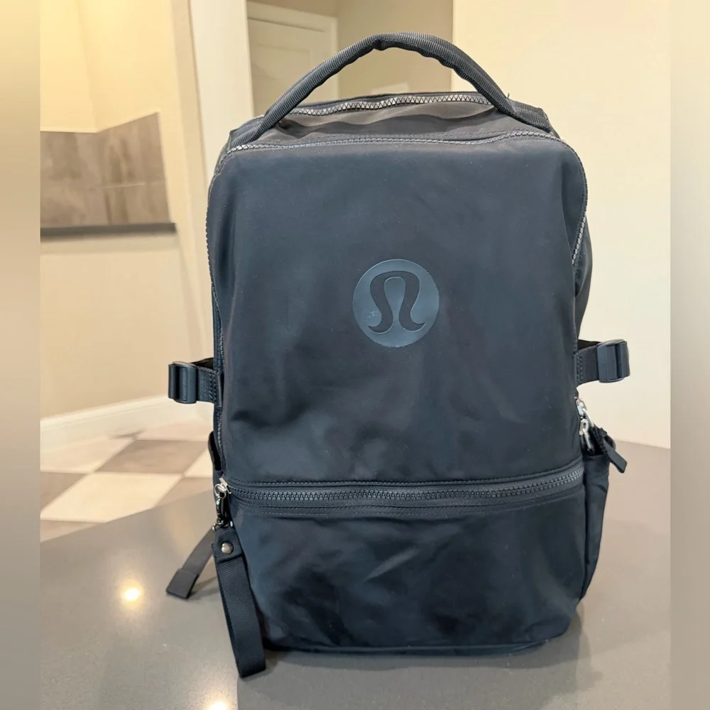 lululemon athletica lululemon crew